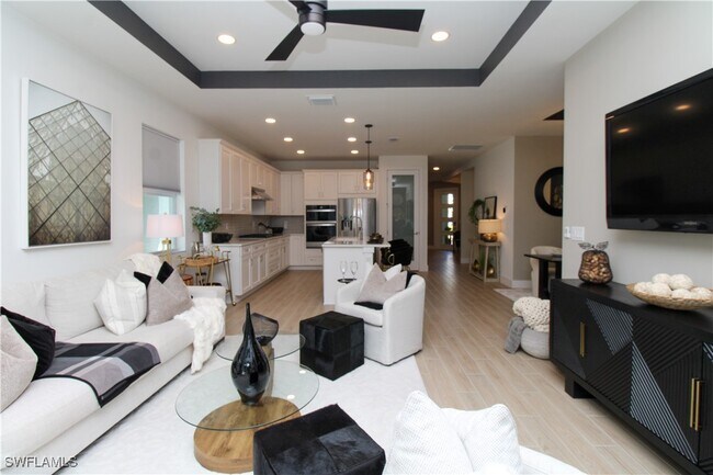 Building Photo - 8857 Oceana Wy