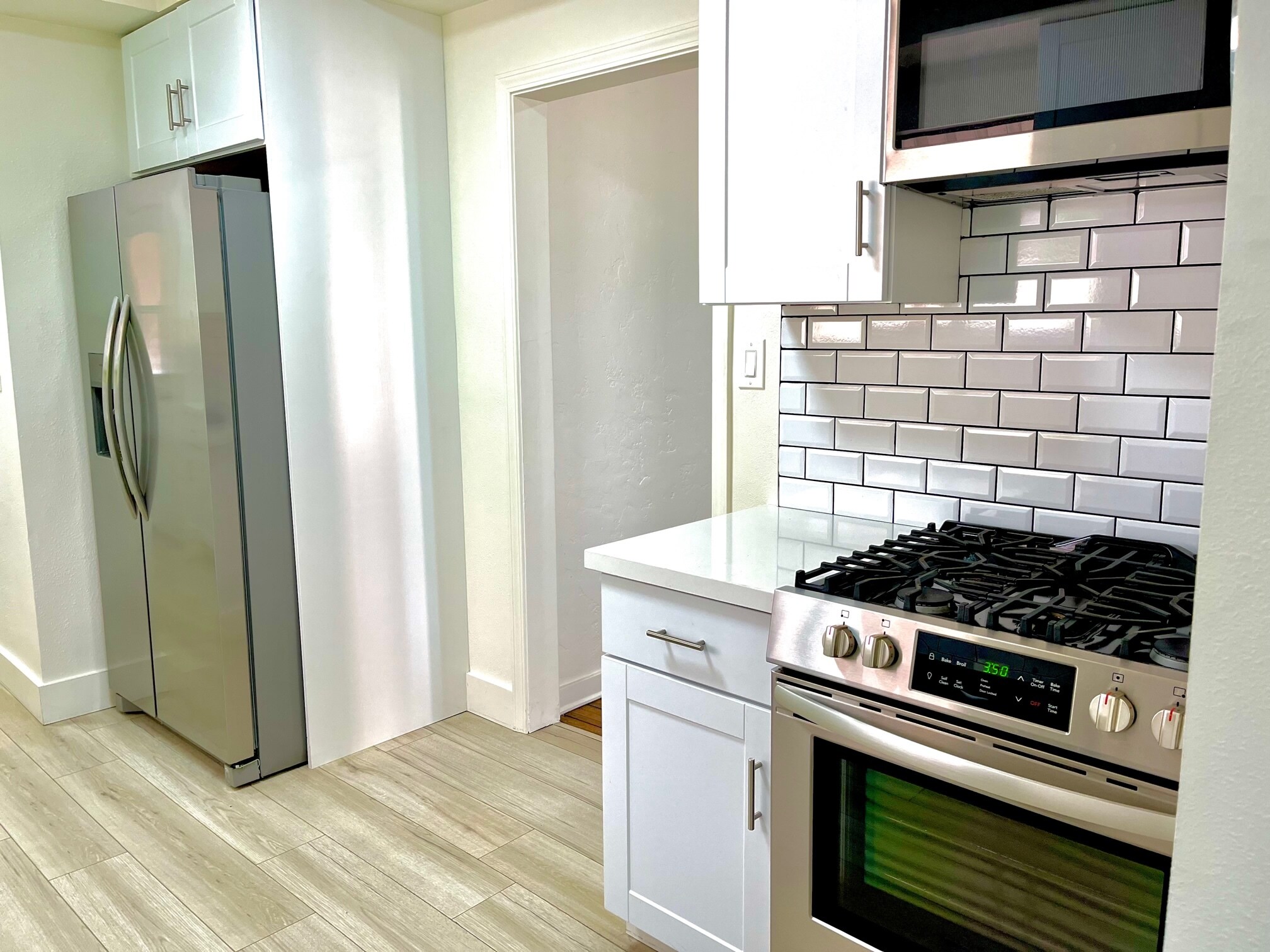 Stainless Steel Appliances - 1115 S La Peer Dr