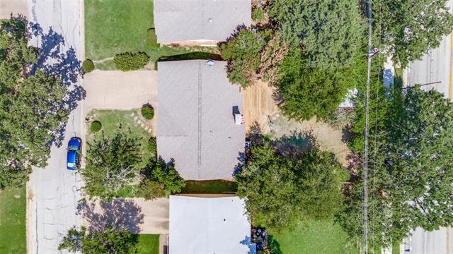 Building Photo - 1311 Willowbrook St