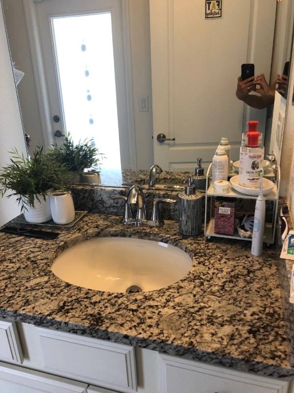 Building Photo - 19321 Nearpoint Dr