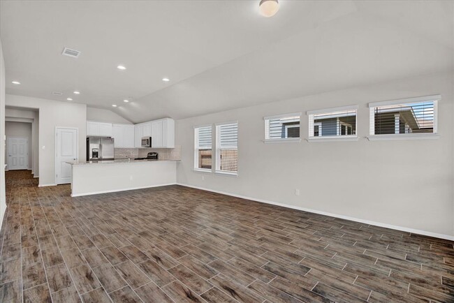 Building Photo - 216 Shugart St