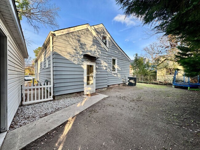 Building Photo - Ready NOW! A Ranch Home, All Appliances Convey, Pet Friendly, Includes Workshop!