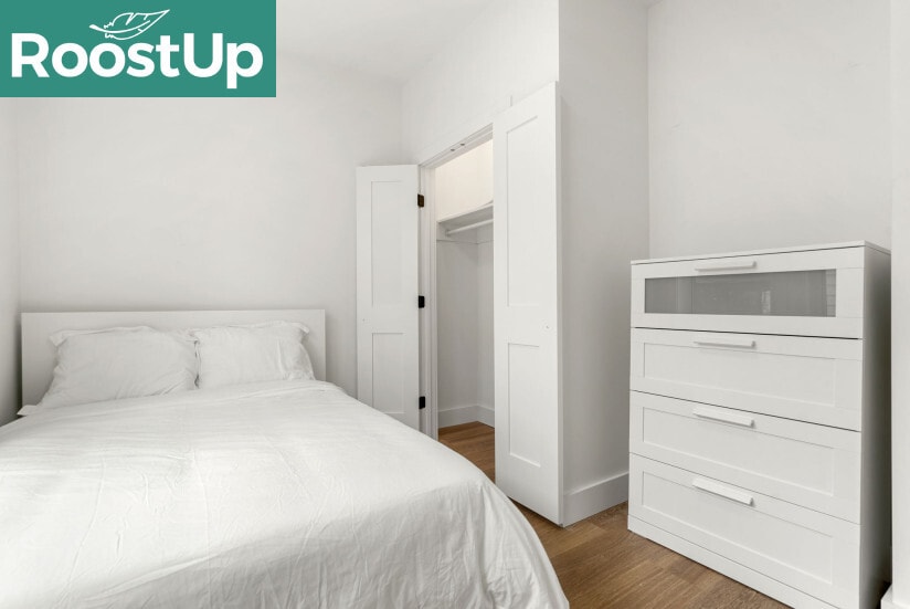 Building Photo - Furnished Private Bedroom in South Boston