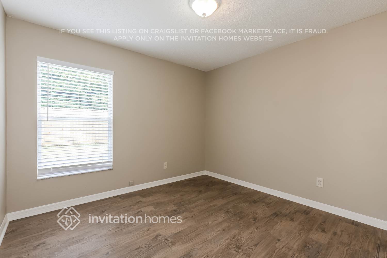 Building Photo - 920 Cape Cod Cir