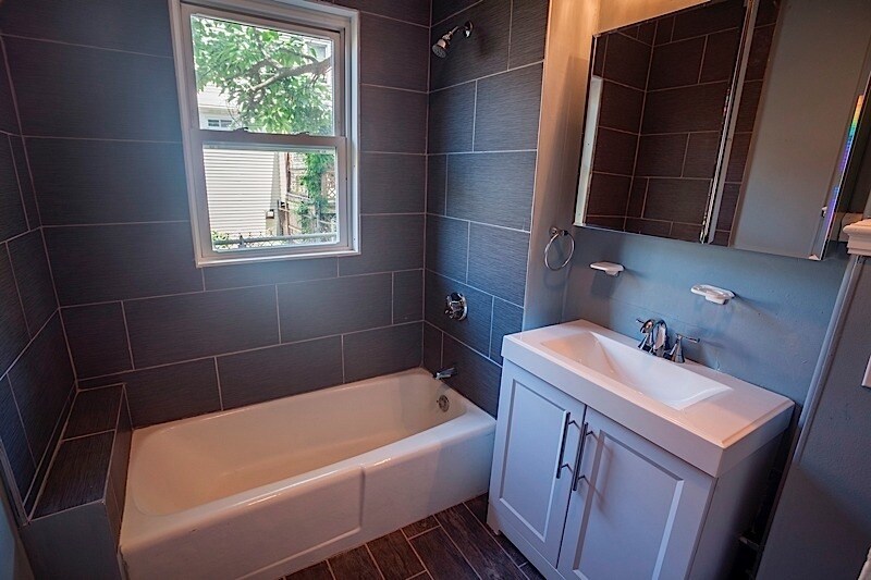 Building Photo - 27 Kelly Rd