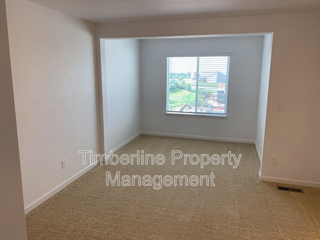 Building Photo - 811 Marine Corps Dr