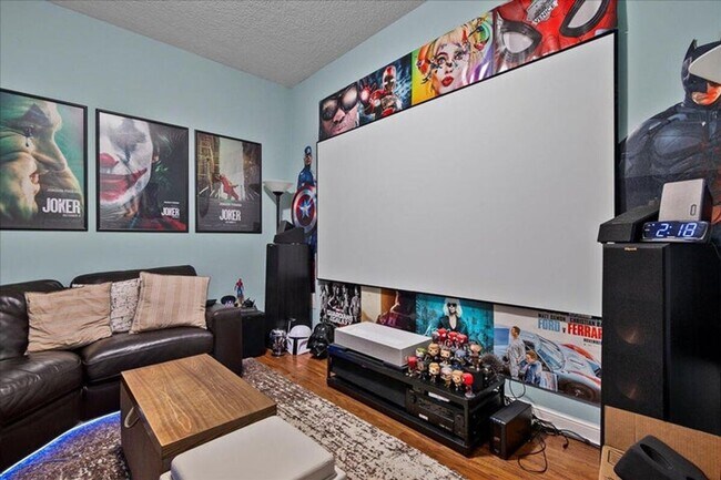 Building Photo - 82 Stoney Dr