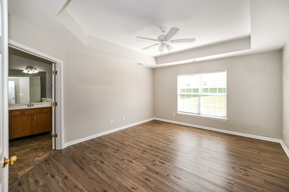 Building Photo - 7215 Hathaway Ct