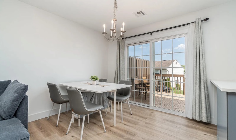 Building Photo - 209 Wooley Hollow Court