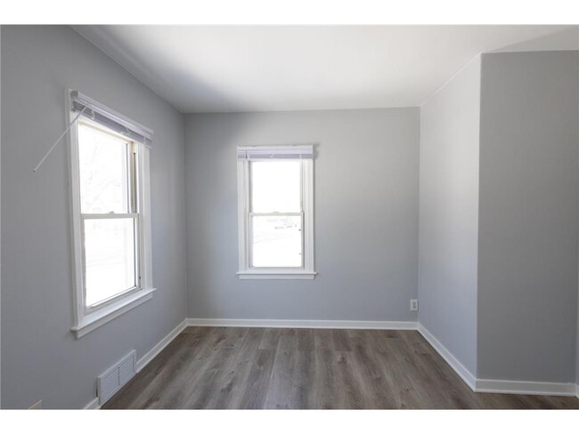 Building Photo - 1168 Lane Pl