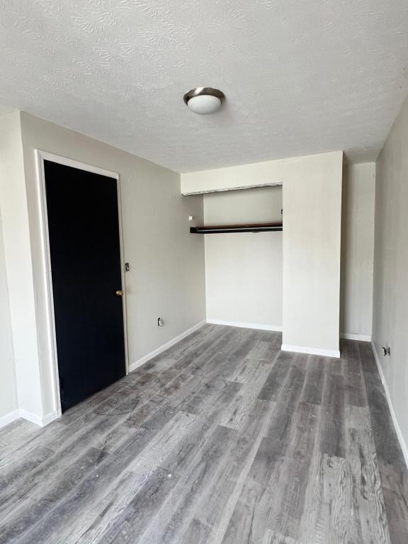 Building Photo - 87 W 9th Ave