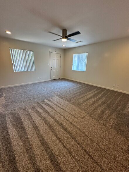 Building Photo - 1364 Marline Ave