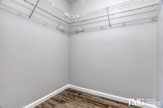 Building Photo - Charming Ranch in Desirable East County with Private Fenced Yard