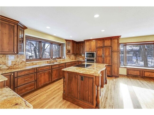 Building Photo - 7210 Juniper Ave