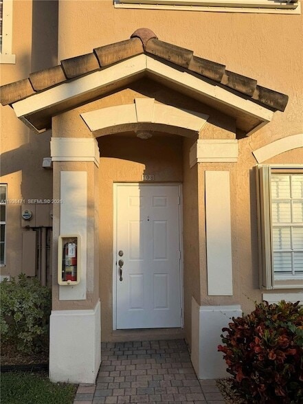 Building Photo - 5755 NW 115th Ct