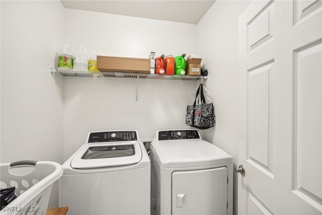 Building Photo - 3421 Cancun Ct
