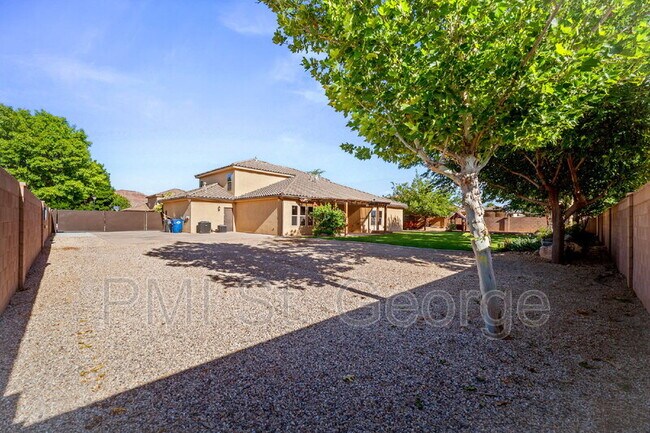 Building Photo - 3782 Brade Lane
