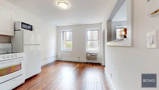 Primary Photo - 455 Second Avenue