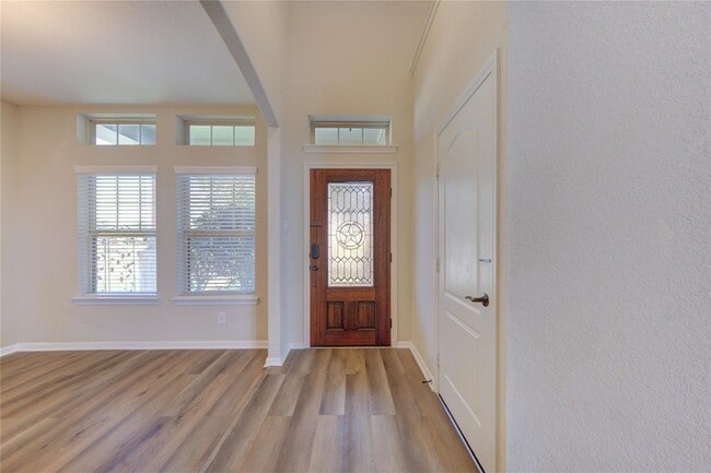 Building Photo - 6027 Mystic Berry Dr