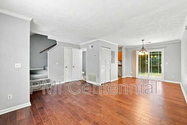 Building Photo - 281 Flagstone Way