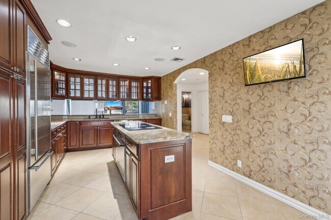 Building Photo - 74 Pheasant Run