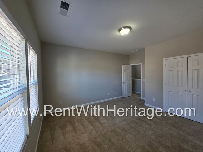 Building Photo - Stunning New 4bd/ 2.5ba / Immaculate / Attention to Detail/ Great Location