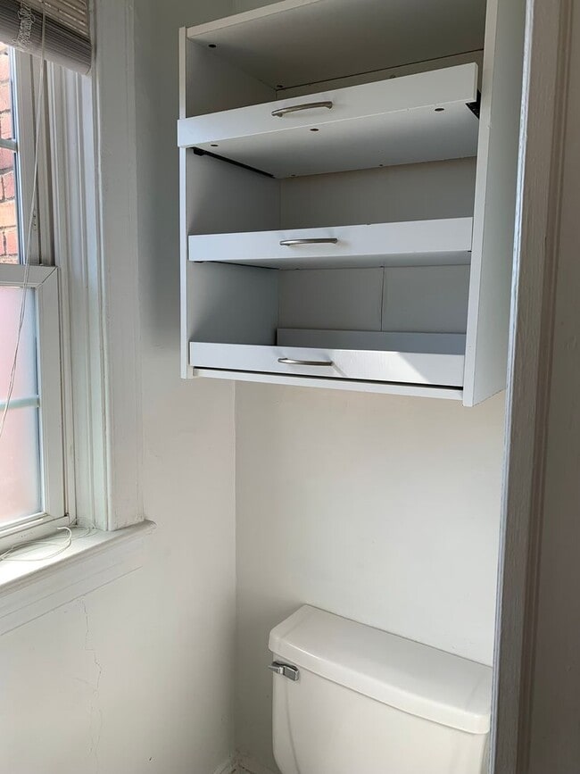 Building Photo - 3109d