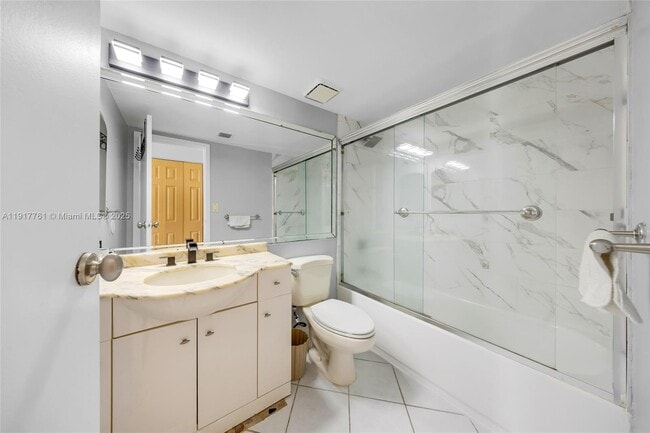 Building Photo - 7601 E Treasure Dr