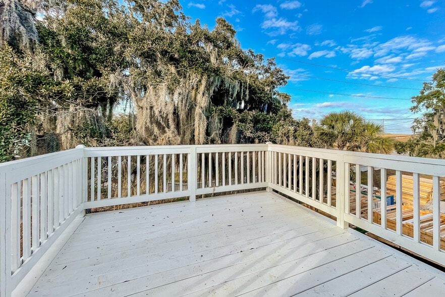 Building Photo - 4 Palmetto Breeze Cir