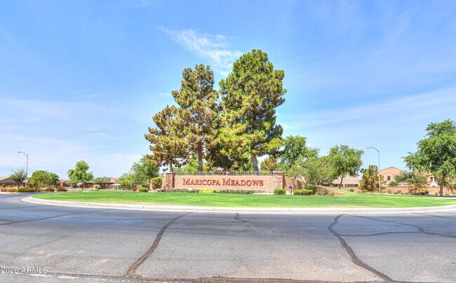 Building Photo - 45542 W Guilder Ave