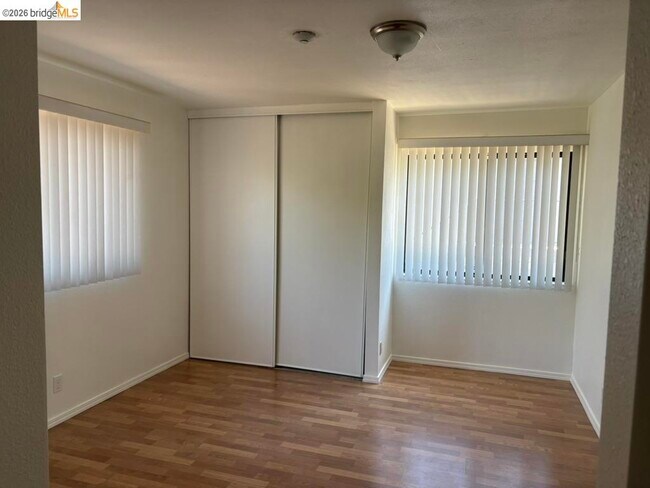 Building Photo - 209 Galano Plaza