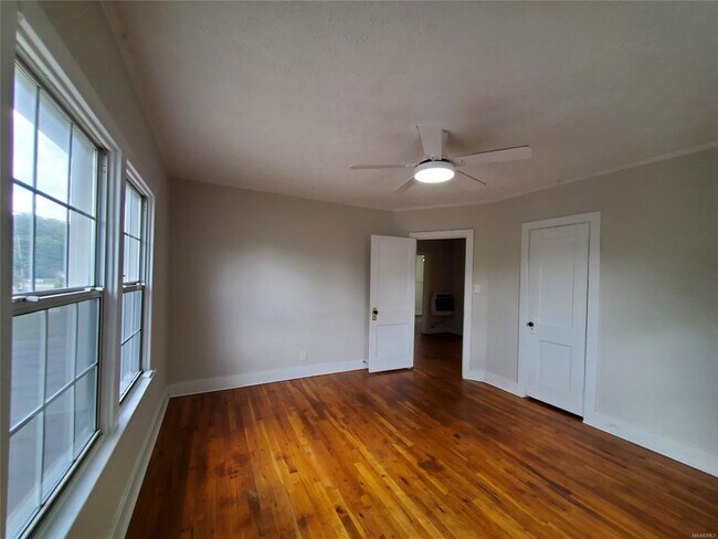 Building Photo - 227B Doster St
