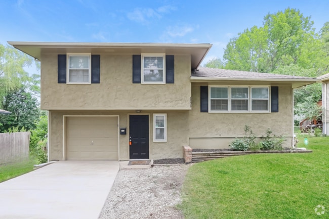 Building Photo - 6306 E 150th Terrace