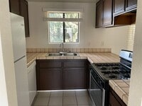 Building Photo - 6851 Amherst St