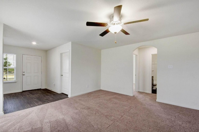 Building Photo - 4130 Trail de Paris