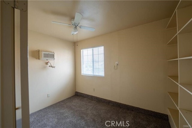 Building Photo - 443 S Tamarisk Ave