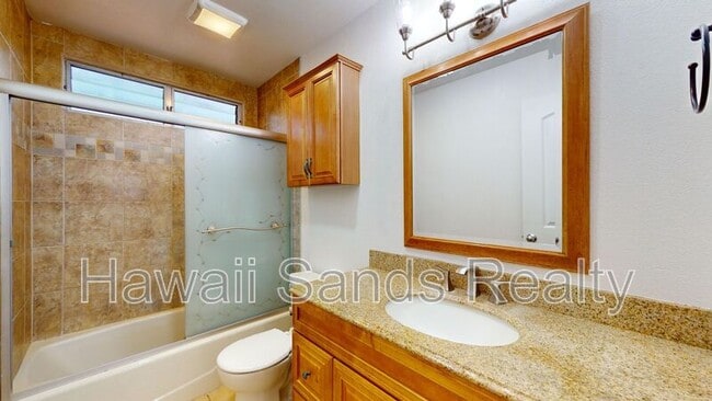 Building Photo - 94-422 Kuahui St.