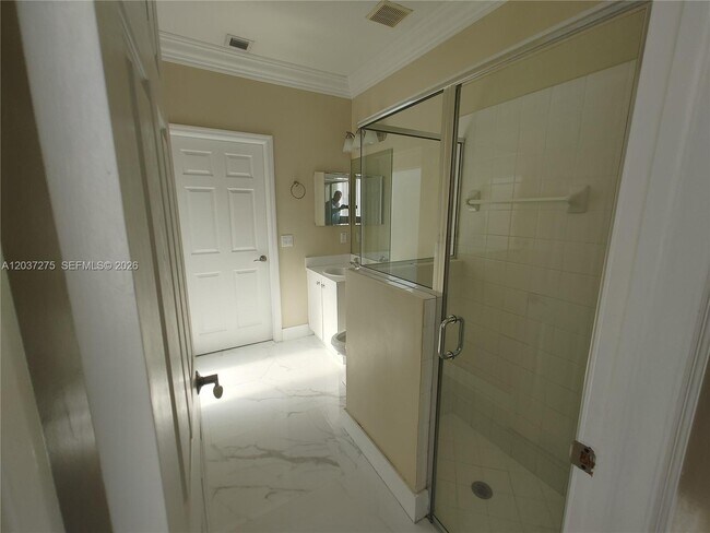 Building Photo - 21872 SW 95th Pl