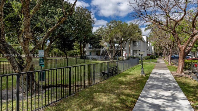 Building Photo - 4303 W Atlantic Blvd