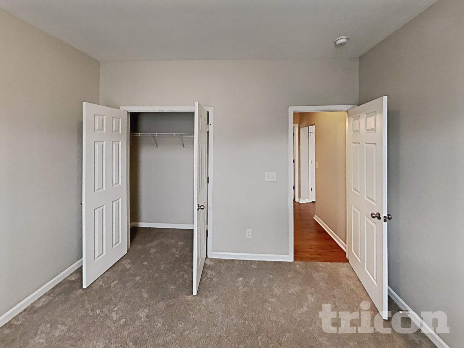 Building Photo - 401 Tortoise Ln