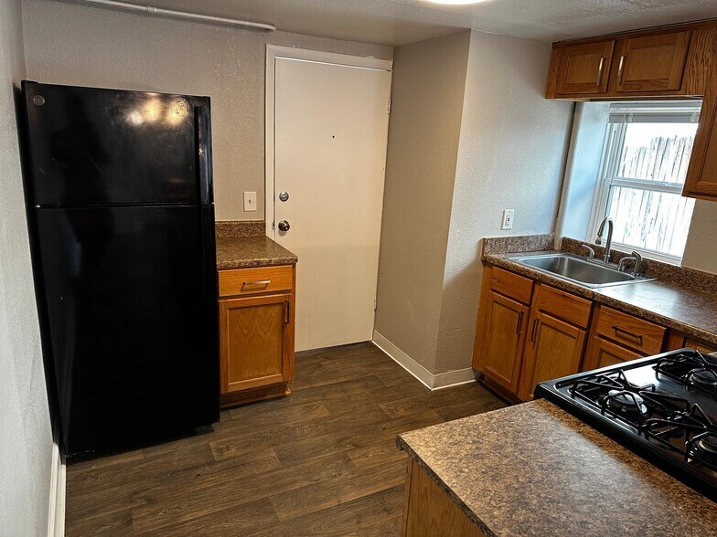 Building Photo - 4065 S Bannock St