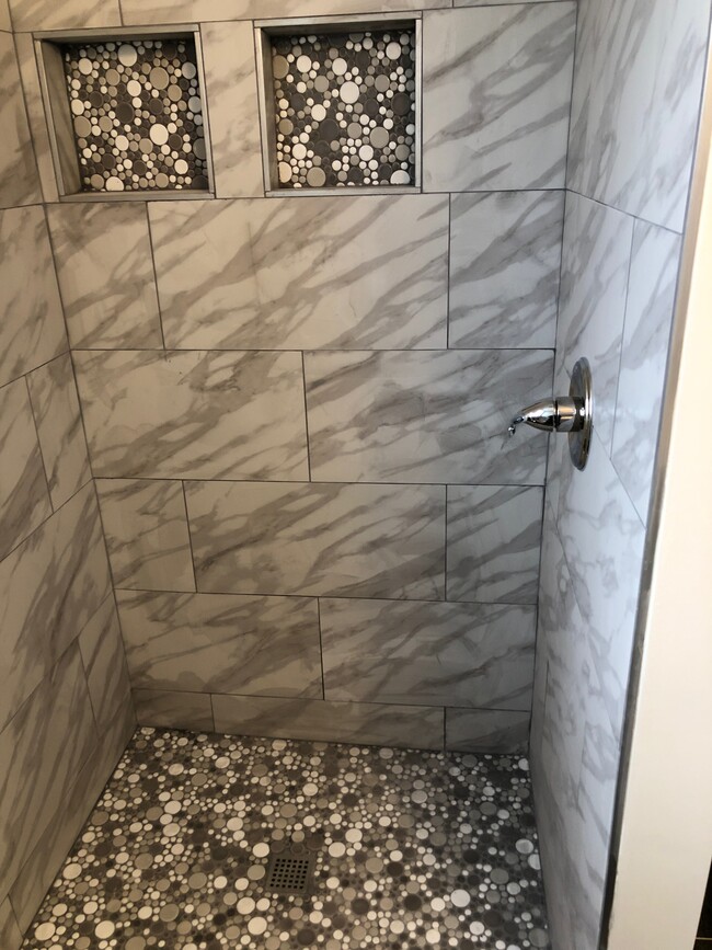 beautiful tiles shower - 312 E Seneca St