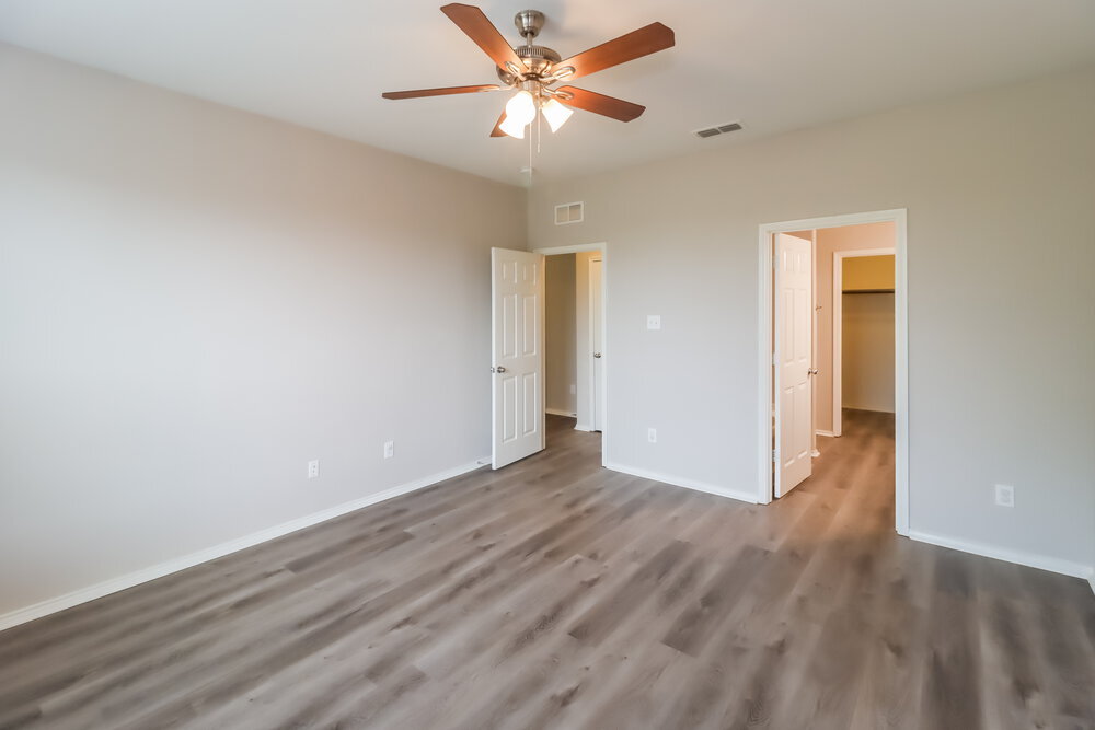 Building Photo - 368 Magma Dr