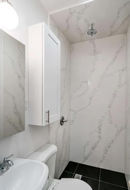 Building Photo - 63 Perry St