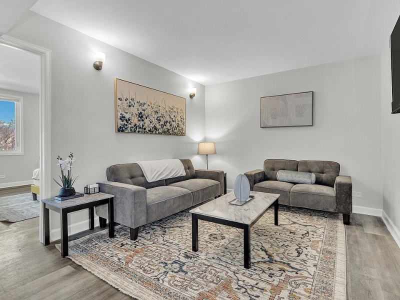 Building Photo - 7 Division St