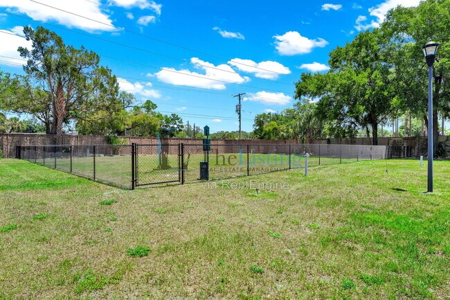 Building Photo - 12726 Taylor Nicolas Dr