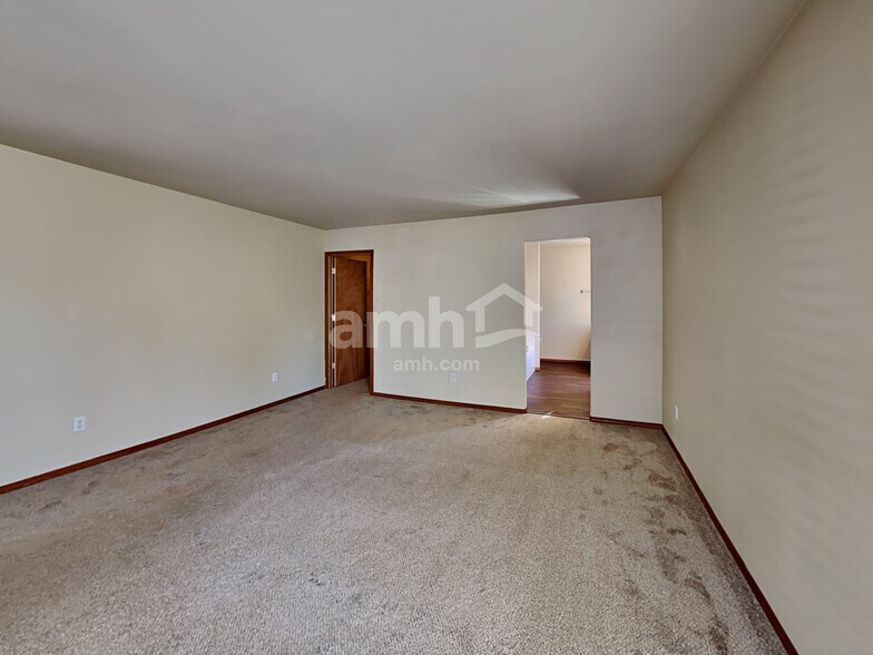 Building Photo - 20316 50th Ave E