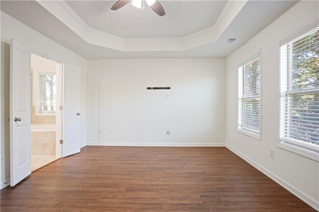 Building Photo - 2253 Lavista Ct NE