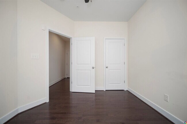 Building Photo - 5302 Masons Ln