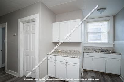 Building Photo - 1244 S Broadway St